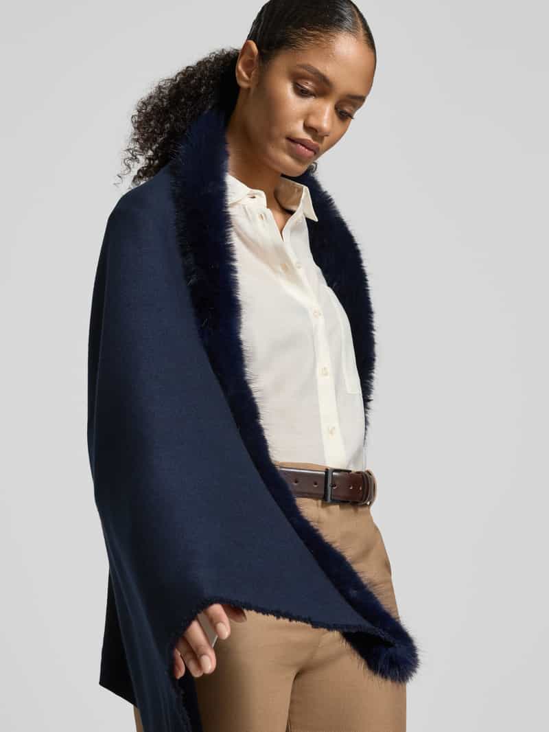 Fraas Poncho met imitatiebont