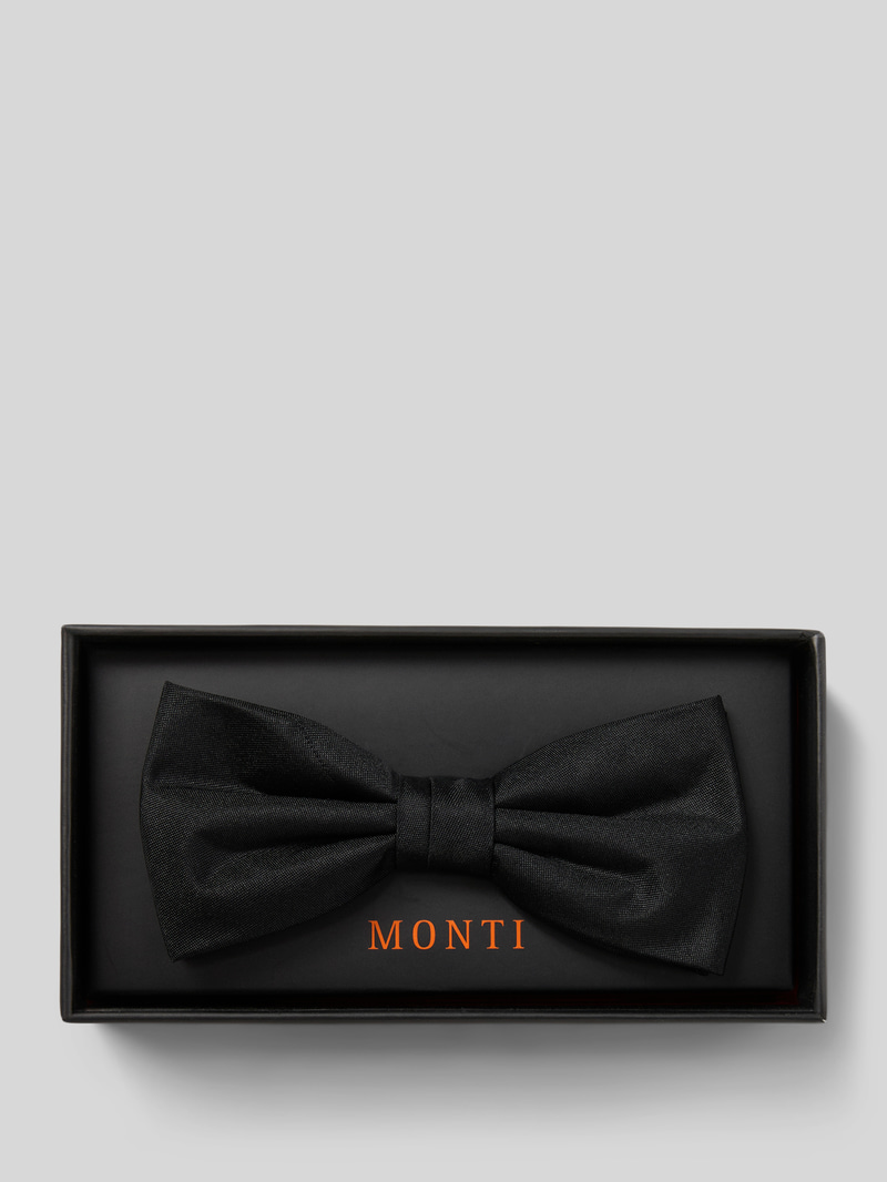 Strik van zijde Monti