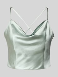 Crop Top mit Wasserfallausschnitt und Schnürung von Jake*s Cocktail - 1