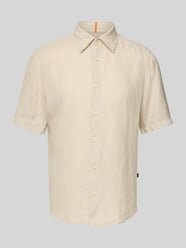 Regular Fit Leinenhemd mit 1/2-Arm Modell 'Rash' von BOSS Orange Beige - 39