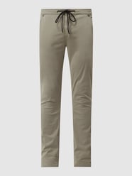 Jogpants mit Stretch-Anteil Modell 'Liam' von Blue Monkey Grün - 28