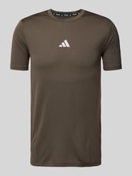 T-Shirt mit Label-Print von Adidas Training Grau - 34