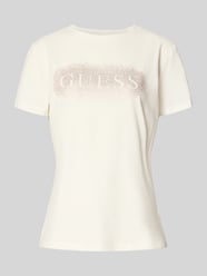 T-shirt z detalem z logo model ‘INGRID’ od Guess Activewear - 21
