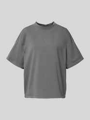 Oversized T-shirt z Wyhaftowane logo od PEGADOR - 1