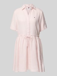 Sukienka koszulowa dopasowana z czystego lnu od Tommy Hilfiger Fuksjowy - 41