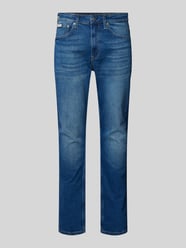 Slim Tapered Fit Jeans mit Label-Patch von Calvin Klein Jeans Blau - 24