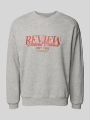 Sweatshirt mit Rundhalsausschnitt und Label-Print von REVIEW - 45