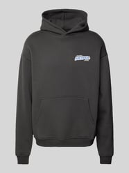 Oversized Hoodie mit Label-Print von Multiply Apparel Schwarz - 3