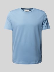 T-Shirt mit Label-Detail Modell 'JAAMES' von Armedangels Blau - 3