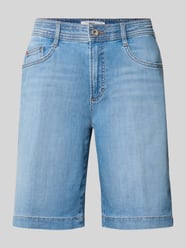 szorty jeansowe o kroju regular fit z mieszanka bawełny model 'MAINE B' od Brax - 1