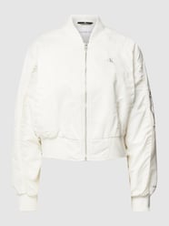 Bomberjacke im Cropped-Look von Calvin Klein Jeans Weiß - 7