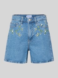 Szorty jeansowe o kroju regular fit z czystej bawełny model 'SKY' od PIECES - 19