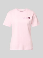 t-shirt z wyhaftowanym motywem i napisem model 'EMILIE' od MC2 Saint Barth Fuksjowy - 7