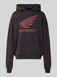 Hoodie im Used-Look mit Label-Print von RETERNITY - 1