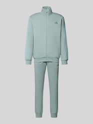 Dres z naszywanymi logo od adidas Sportswear - 37