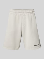 Sweatshorts mit Label-Stitching von Pegador - 41