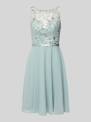 Cocktailkleid mit floraler Stickerei von LUXUAR FASHION - 1