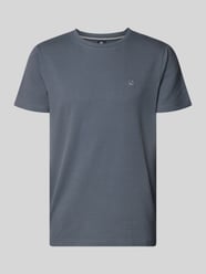 T-Shirt mit Strukturmuster und Logo-Stitching von LERROS - 35