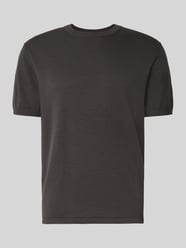 T-Shirt mit geripptem Rundhalsausschnitt von Christian Berg Men - 35