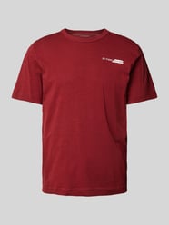Regular Style T-Shirt mit Label-Print von Tom Tailor Bordeaux - 43