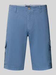 Regular Fit Bermudas mit Cargotaschen von bugatti - 4