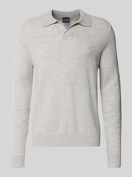 Sweter z dzianiny z kołnierzykiem polo i dekoltem w serek od Christian Berg Men - 1