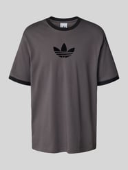 Oversized T-Shirt mit gerippten Abschlüssen von adidas Originals - 5