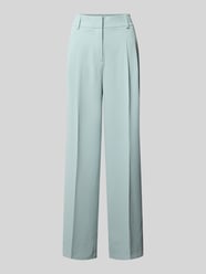 Wide Fit Stoffhose mit Bügelfalten von Christian Berg Woman Selection - 9