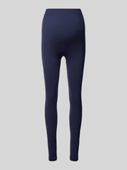 Legginsy ciążowe o kroju skinny fit z drobnym prążkowaniem od Mamalicious - 38