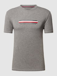 T-Shirt mit Label-Print von Tommy Hilfiger Grau - 30