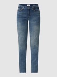 Skinny fit jeans met stretch, model 'Sadie' van QS by s.Oliver Blauw - 20