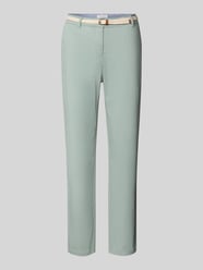 Chino mit Gürtel und Gesäßtaschen von Christian Berg Woman - 39