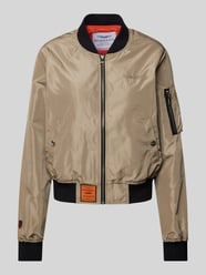 Bomberjacke mit Logo-Stitching von Original Bombers Beige - 27