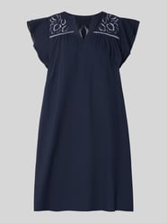 Sukienka mini o kroju relaxed fit z ażurowym haftem od ROBE LÉGÈRE - 19