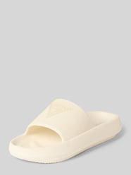 Sandałki z aplikacją z metką model 'RUBBER SLIPPERS' od GUESS - 3