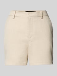 Szorty o kroju regular fit ze szlufkami na pasek model ‘FRIDA’ od Vero Moda - 28