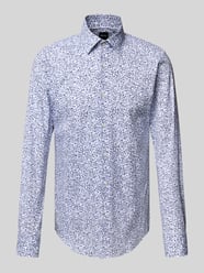 Koszula o kroju slim fit z mieszanki bawełny od BOSS - 32