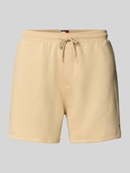 Regular Fit Shorts aus Baumwoll-Mix von Tommy Jeans Beige - 16