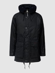 Parka z kołnierzem ze sztucznego futra model ‘DEEP NORTH’ od Barbour Niebieski - 38