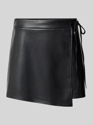 Minirap in leerlook van Gina Tricot - 23