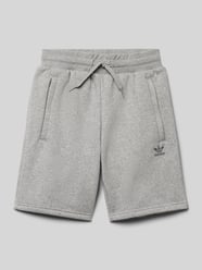 Regular Fit Sweatpants mit Label-Stitching von adidas Originals Grau - 19