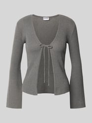 Strickjacke mit Schnürung Modell 'AYLIN' von Noisy May - 4