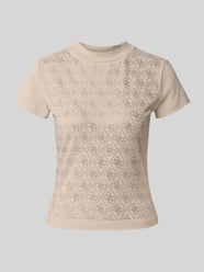 T-Shirt im Allover-Look mit Ziersteinbesatz von GUESS Beige - 38