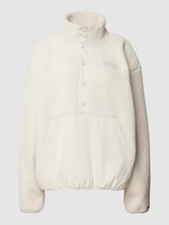 Oversized Pullover in Fell-Optik mit Känguru-Tasche von Tommy Jeans Weiß - 2