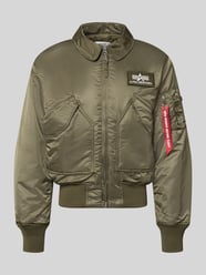 Bomberjacke mit seitlichen Pattentaschen und Label-Patch von Alpha Industries - 5