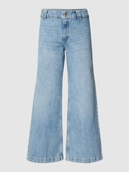 Jeans mit Gesäßtaschen von Mango - 15