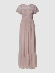 Kurzärmeliges Abendkleid mit Applikationen von LACE & BEADS - 13