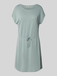 Tailliertes Knielanges Kleid aus Viskose-Mix Modell 'HANNAH' von Only - 36