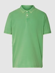Poloshirt in effen design, model 'PIPO' van Esprit Groen - 35