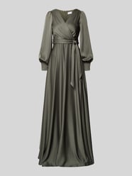 Abendkleid mit V-Ausschnitt von Jake*s Cocktail - 6